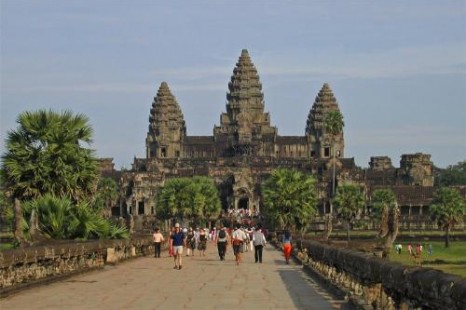 Tour Du Lịch Miền Nam – Cambodia – Miền Trung – Miền Bắc 20 Ngày 19 Đêm